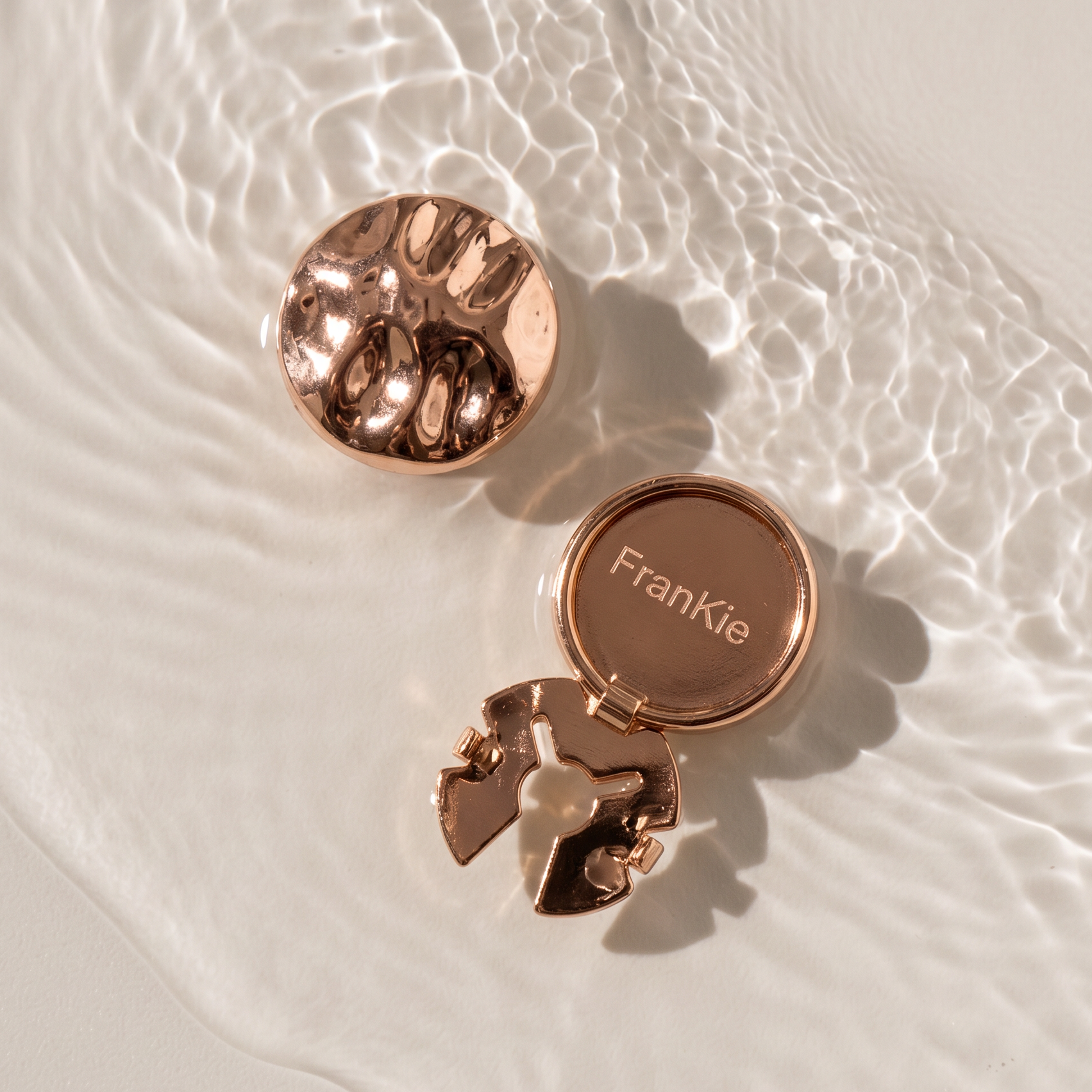 Crush I Button cover