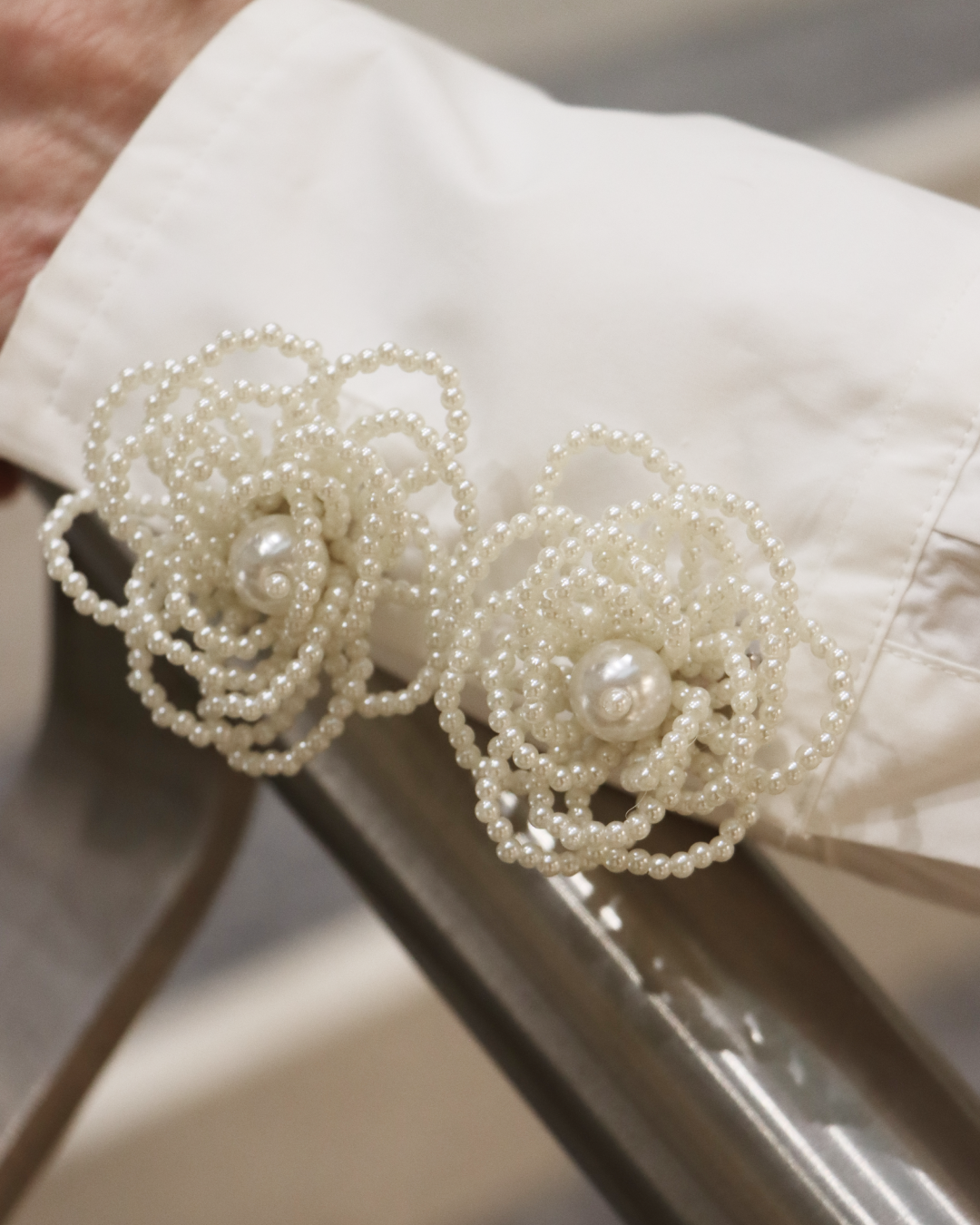 Pearly I Button Cover